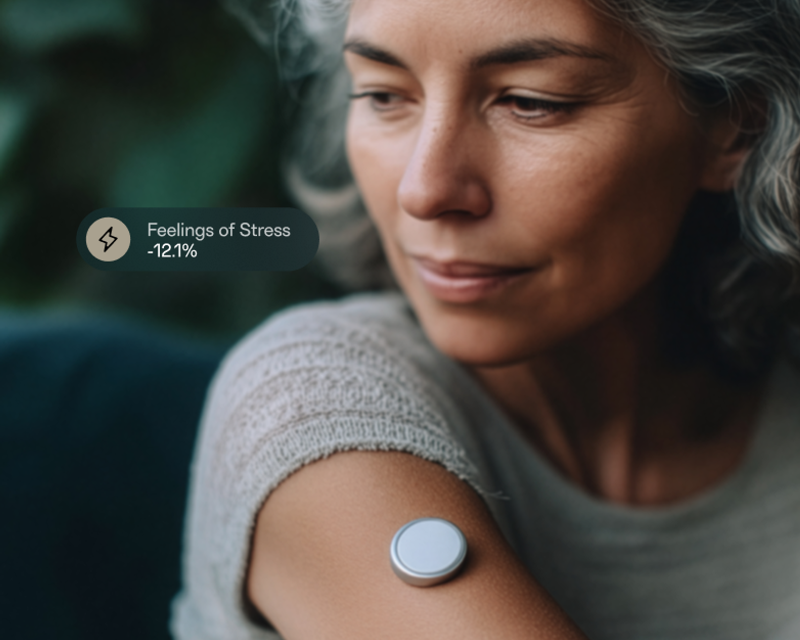 Woman_wearing_cgm_with_stress_data_overlay