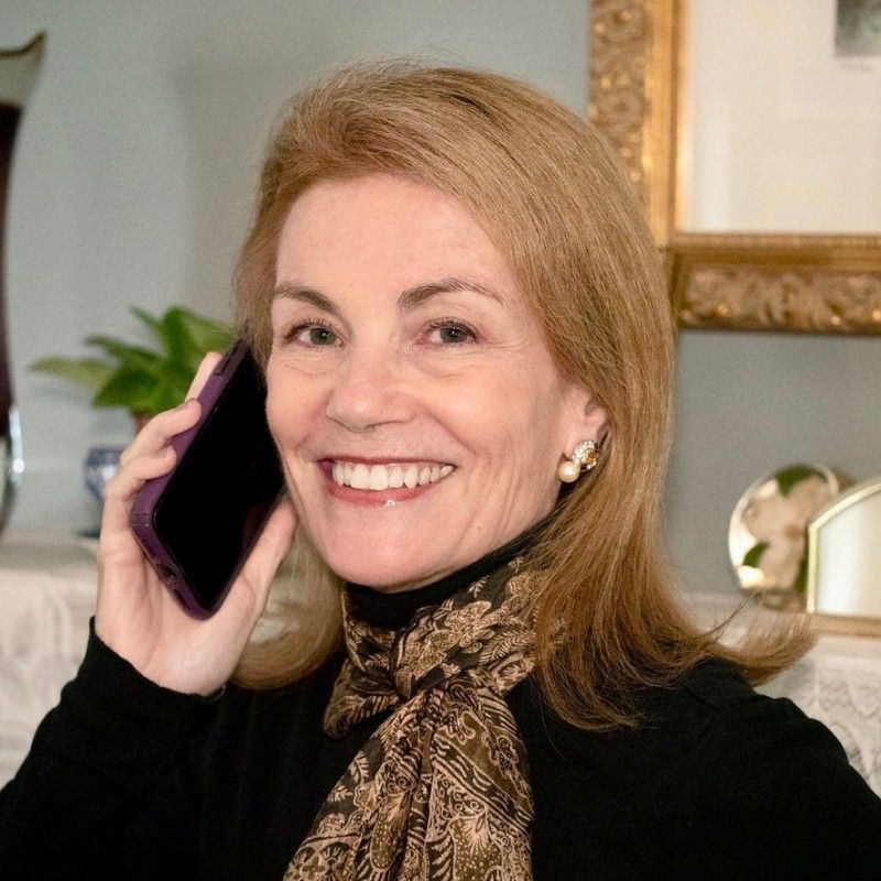 Headshot of Rhona Applebaum