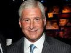 Headshot of Charlie Lyons