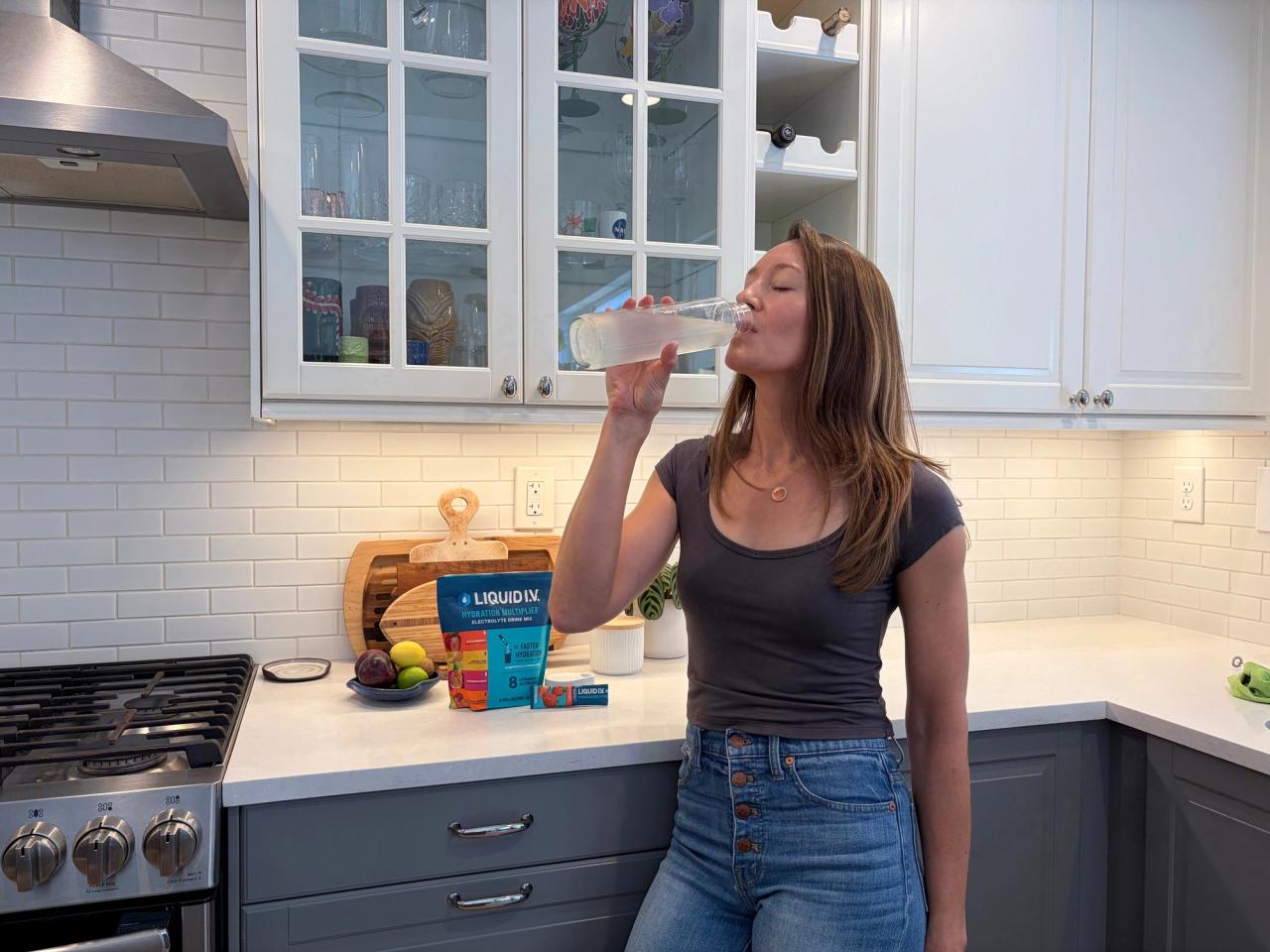 Liquid I.V. Review by a Dietitian (2026): Does It Really Work?