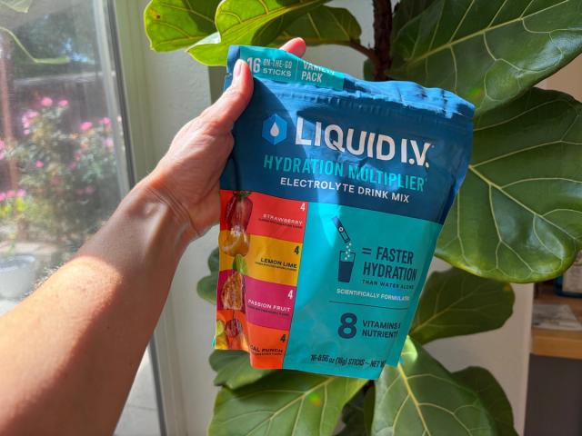 Liquid I.V. Review by a Dietitian (2026): Does It Really Work?