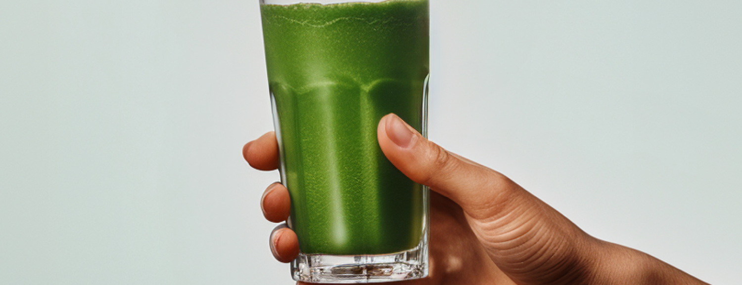 5 Best Greens Powders for Gut Health Support, Ranked by a Dietitian