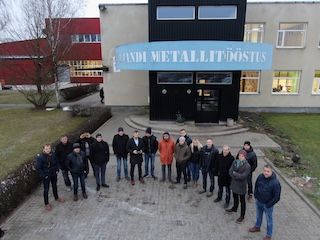 Opstar Profit™ tootmisjuhtimise arenguprogrammi osalejad tehasekülastusel VMT Tehased juures