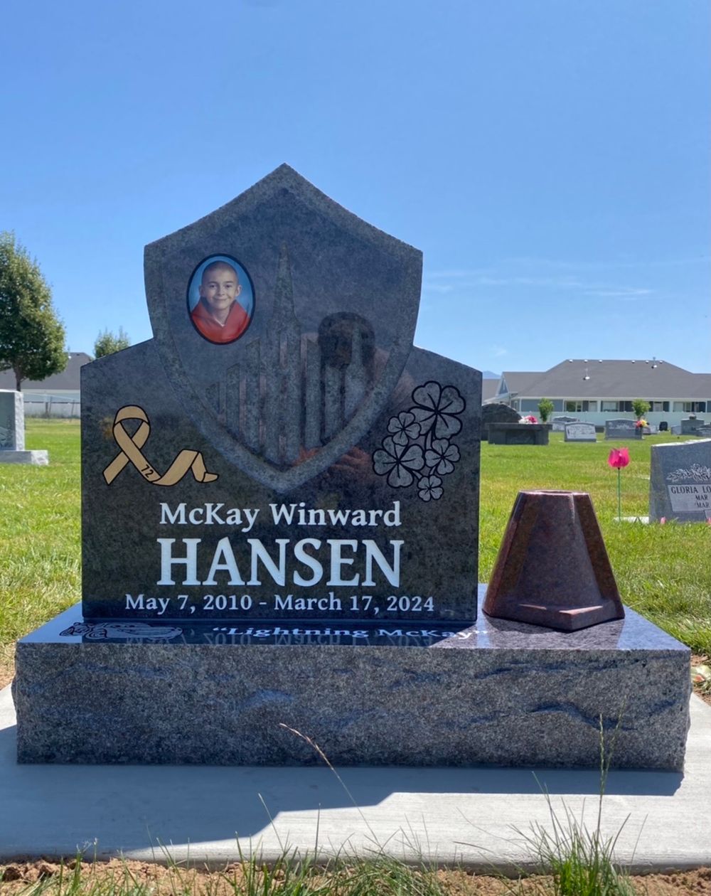 Custom Headstones by Utah Headstone Design