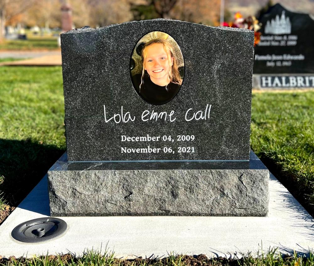 Individual Uprights by Utah Headstone Design