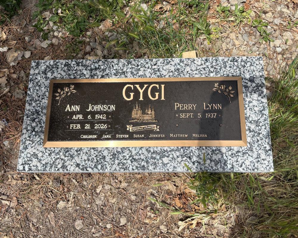 Companion Bronze Headstone