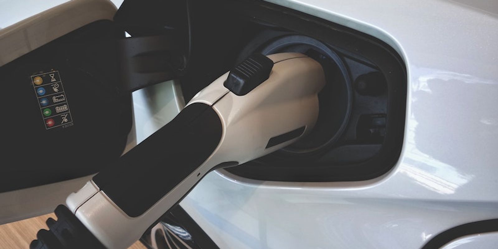 29 VC firms still funding electric car, battery, and charging startups as the economy darkens