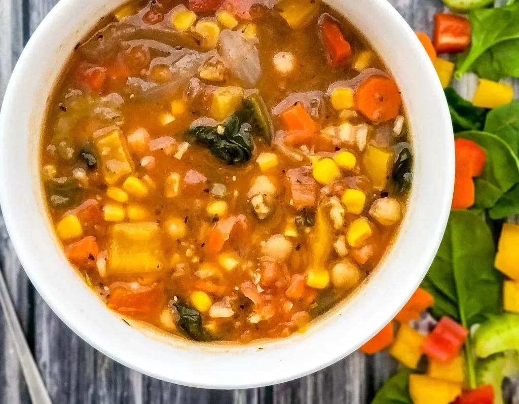 A bowl of 10-vegetable soup.