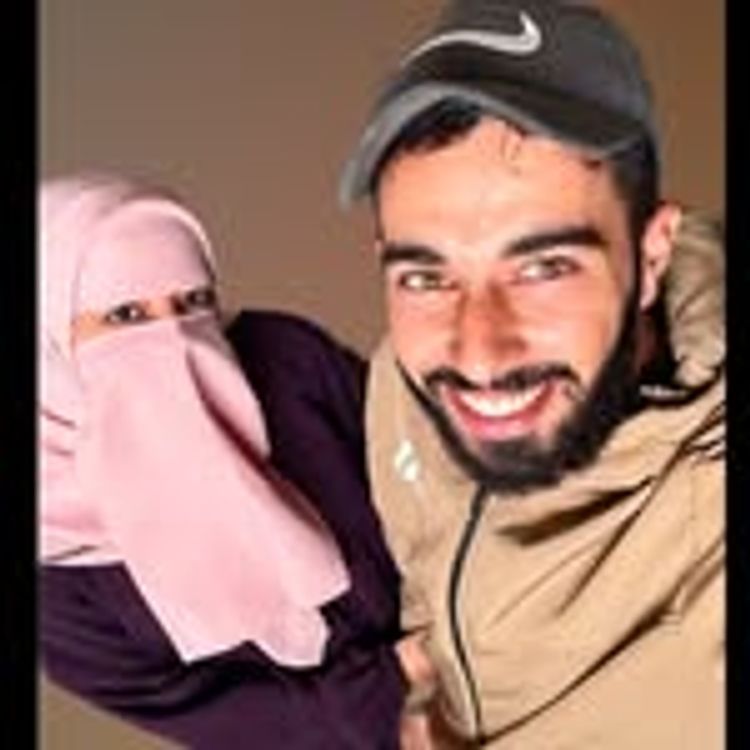 Aya Shaqleen