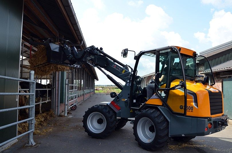 TOBROCO-GIANT G3500 Telescopic Loader