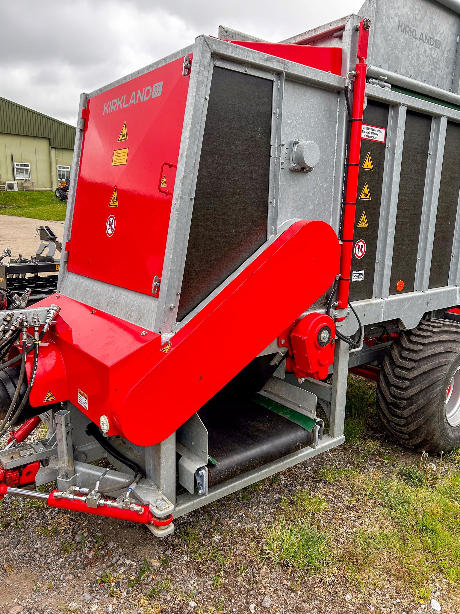 Geertech Compost Spreader Kirkland UK 