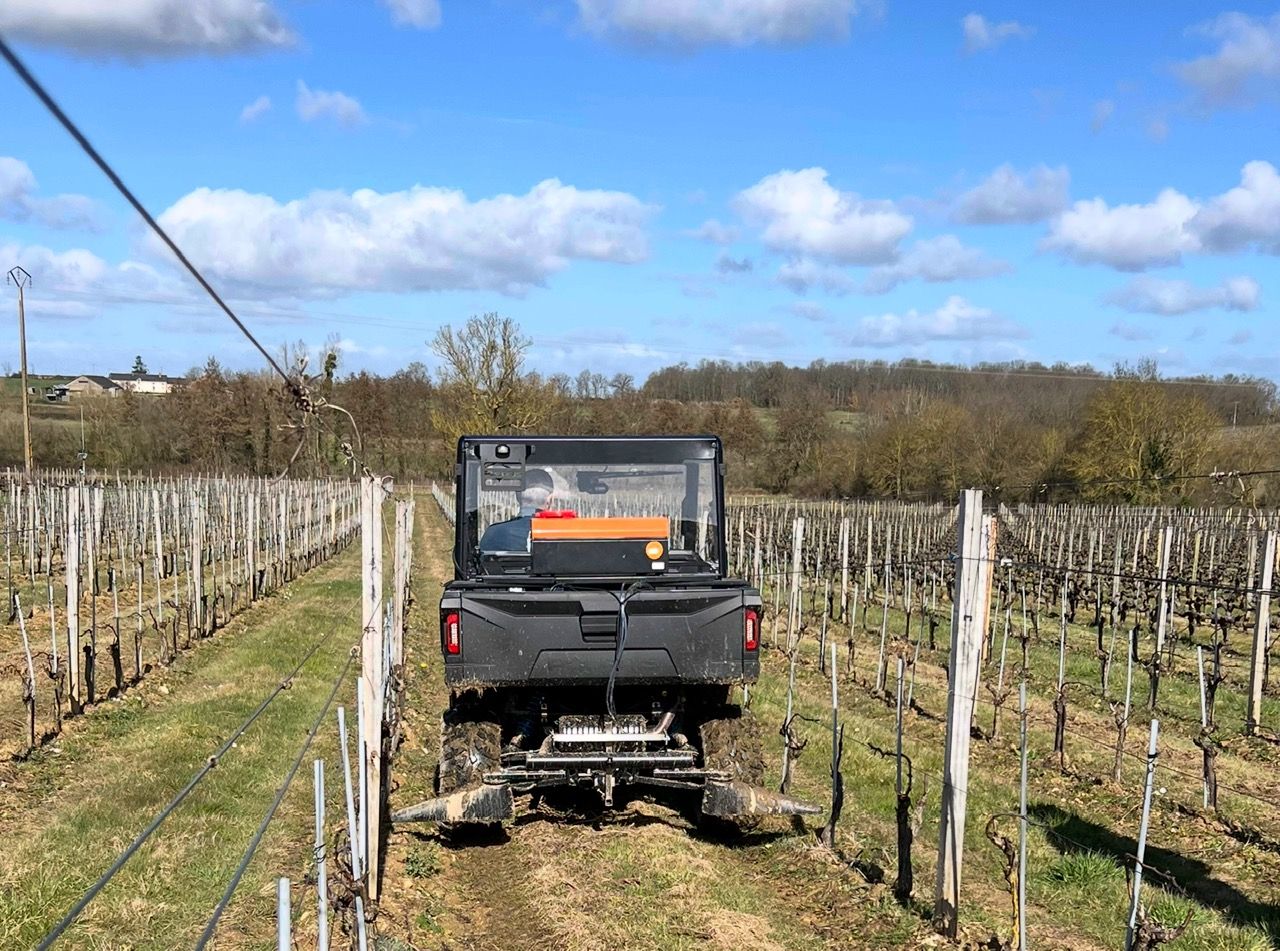 Mankar Varimant Sprayer on UTV