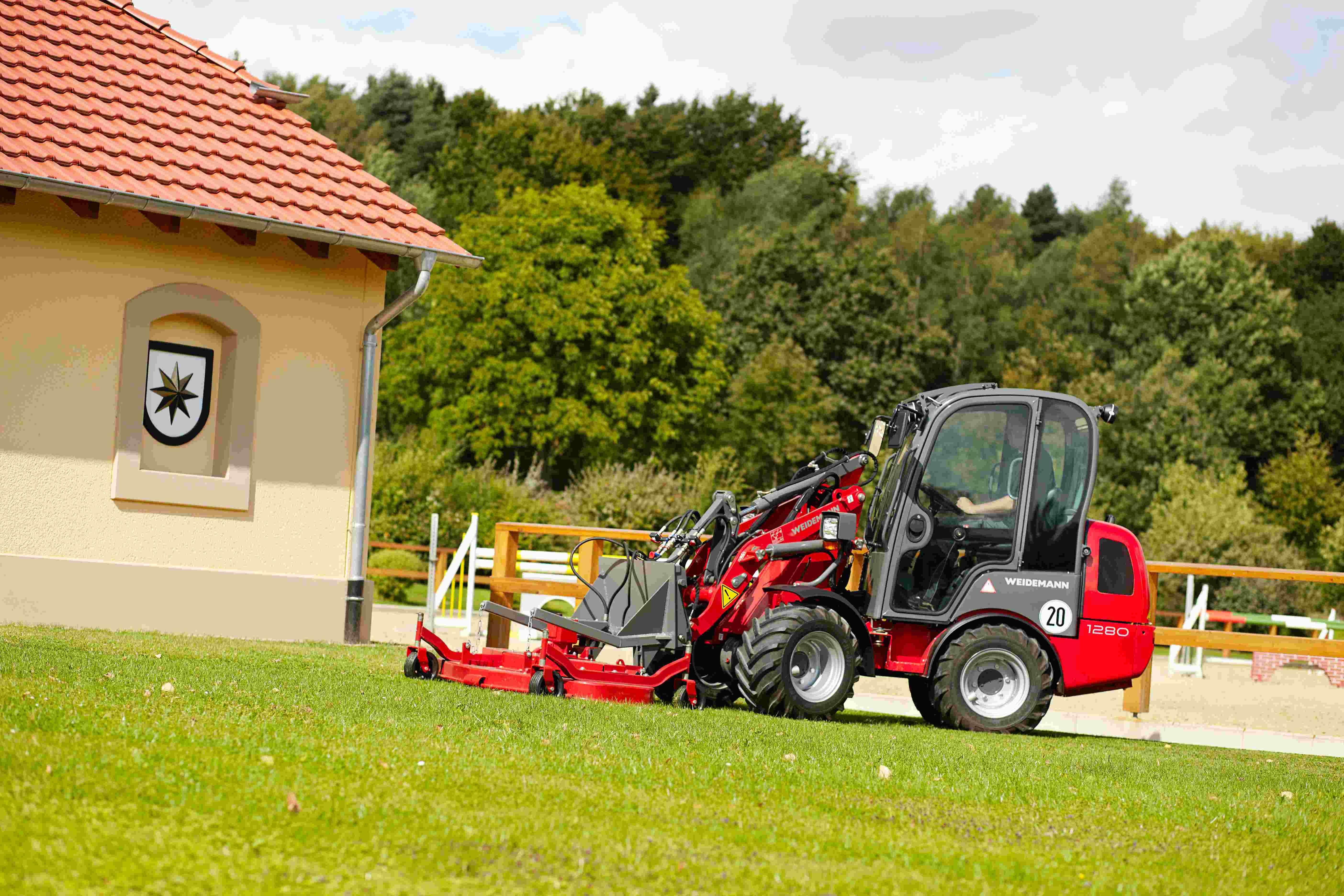 Weidemann Hoftrac 1140-1160 Farm Loader