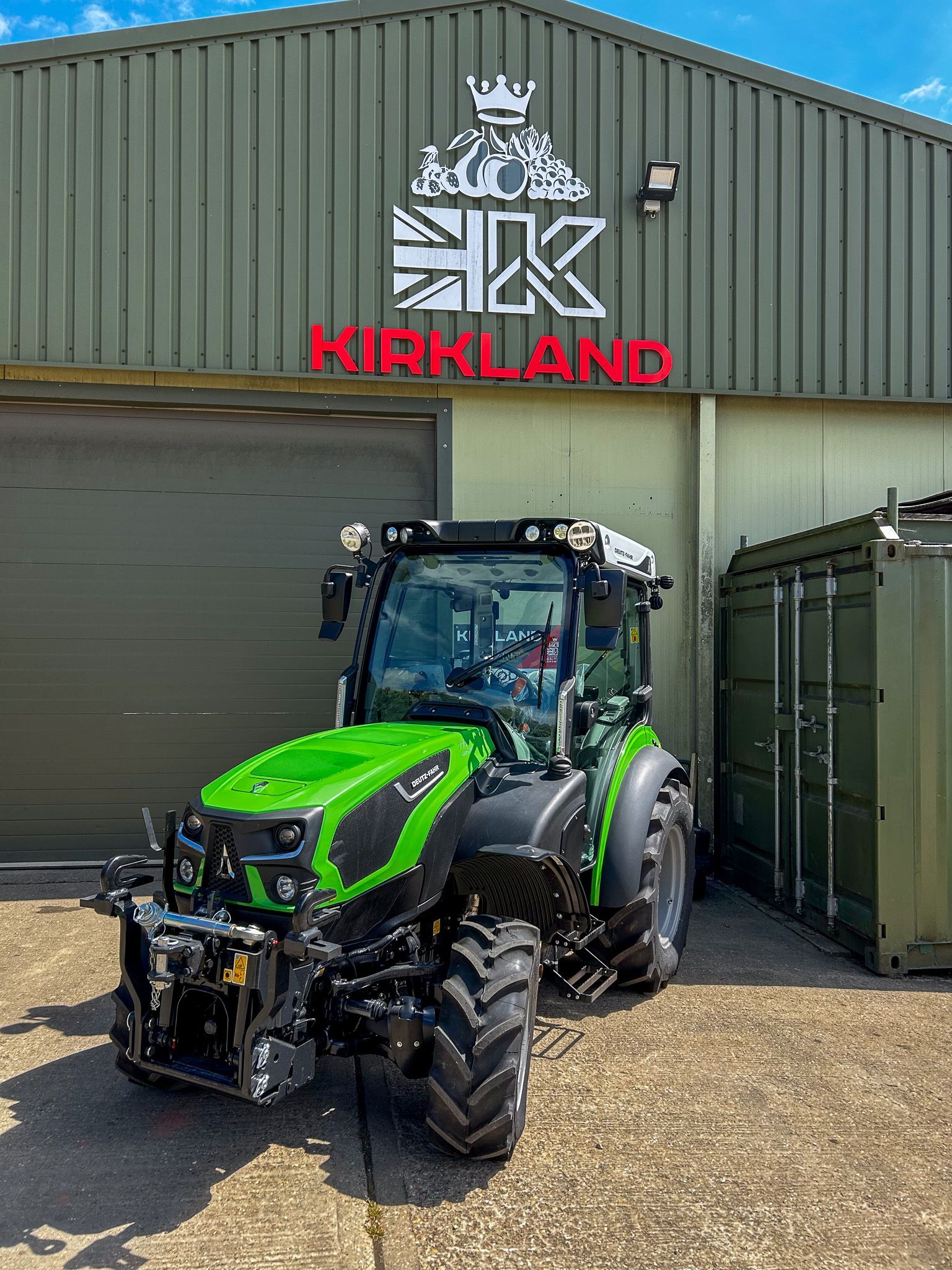 Deutz Fahr Series 5 TTV Tractor