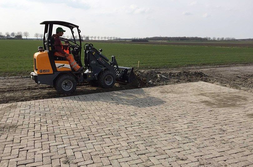 g1500 wheeled loader by Kirkland UK 