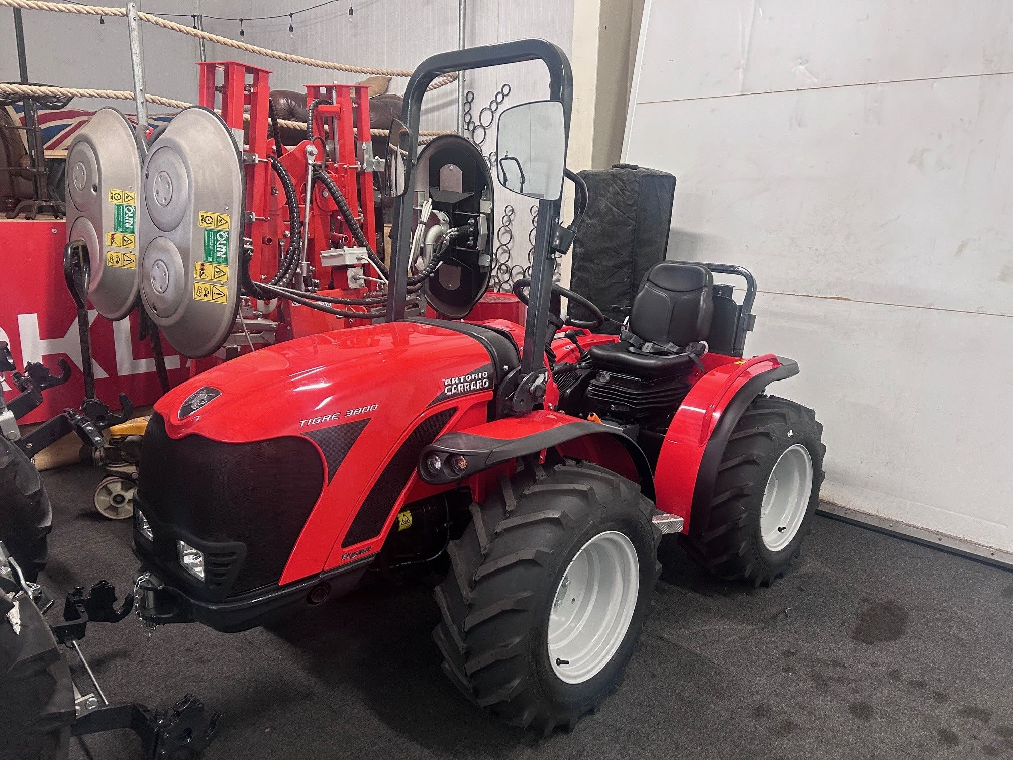 Antonio Carraro Tigre 3800F