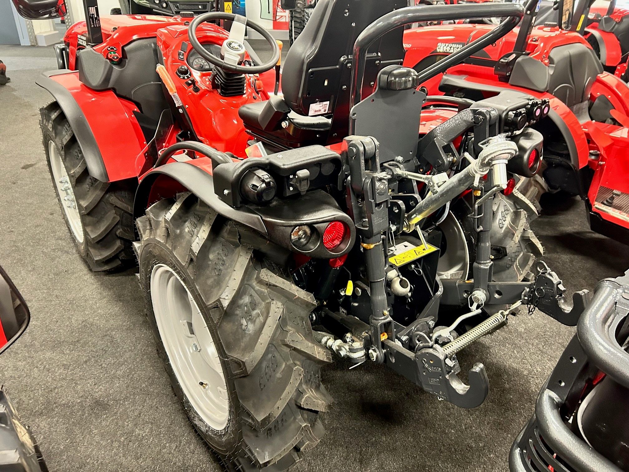 Antonio Carraro TN 5800 TORA