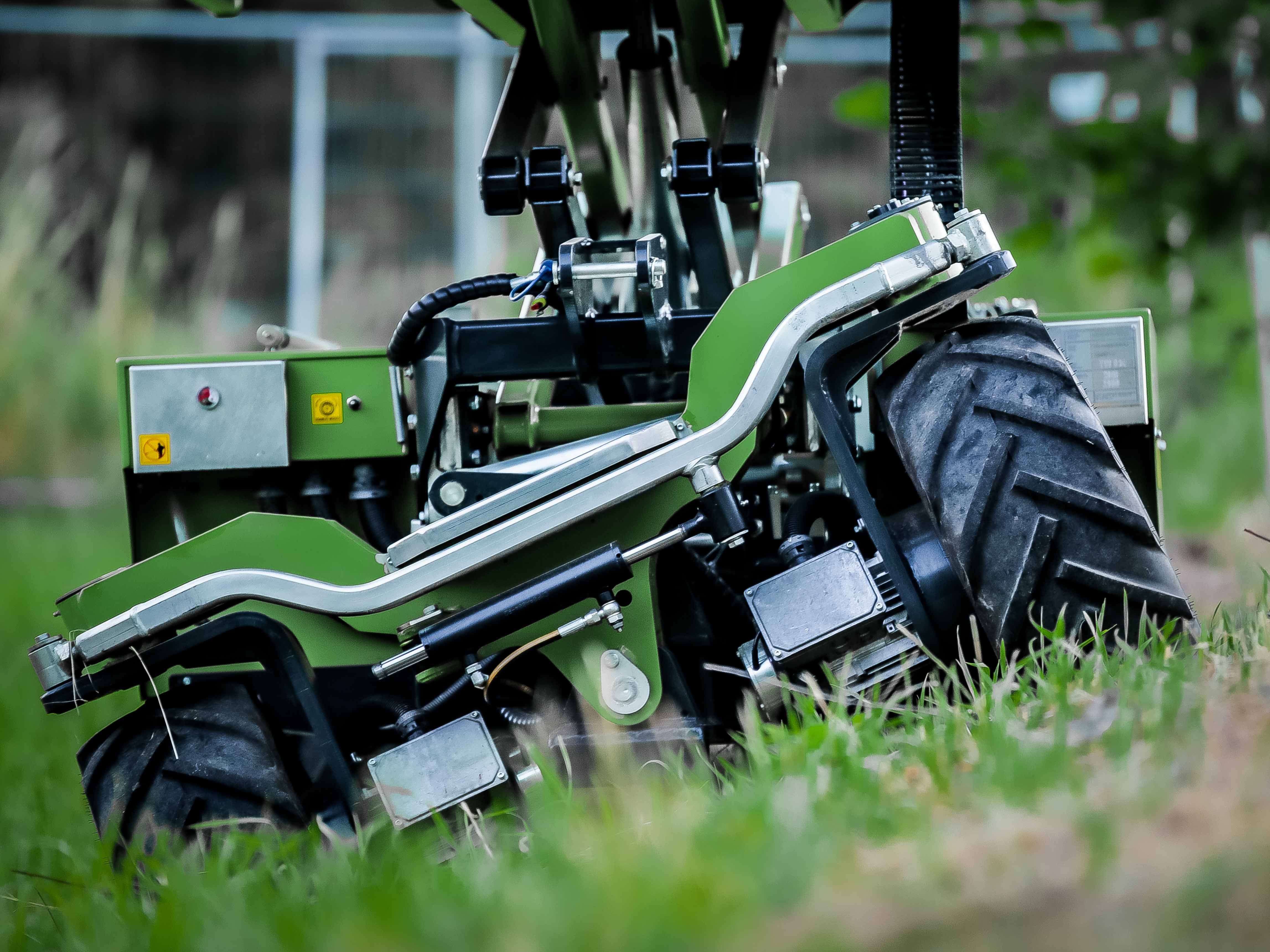 Electric Platform, UK Importers Kirkland UK