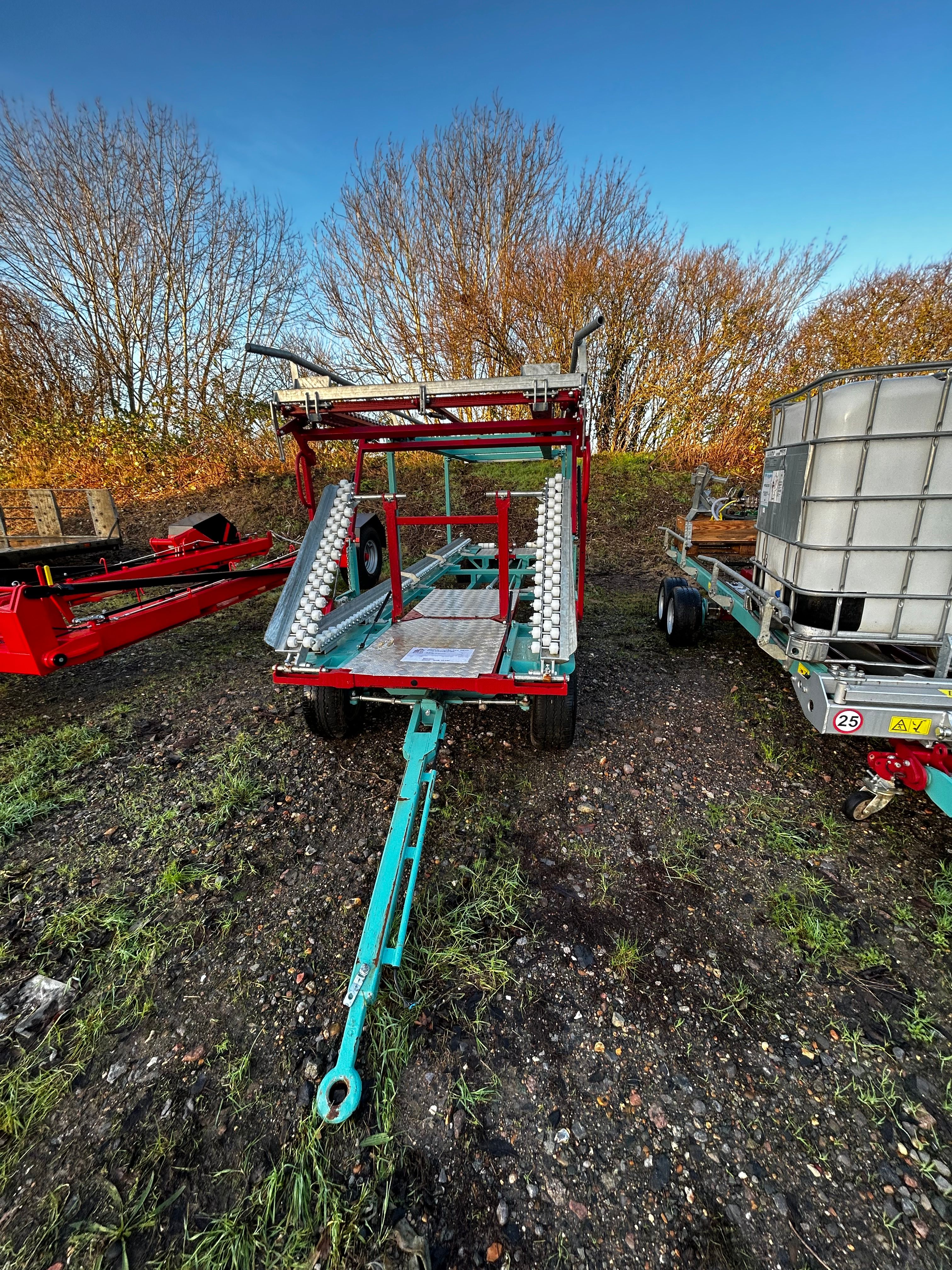 KROLIK Auxiliary Carts for Harvester