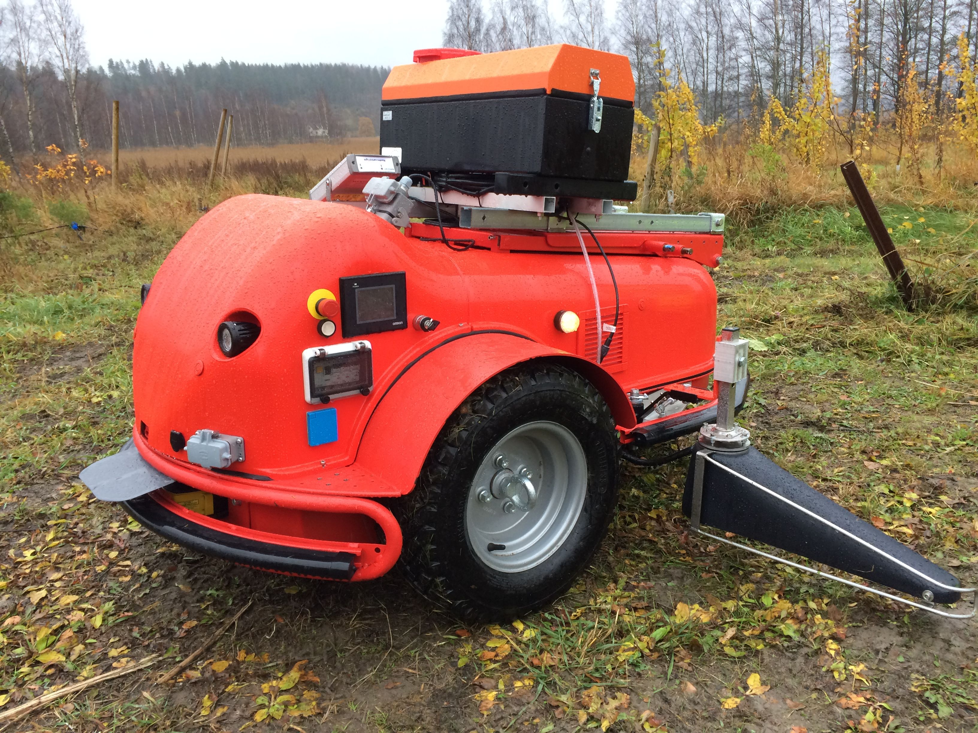 Mantis Sprayer compact robots