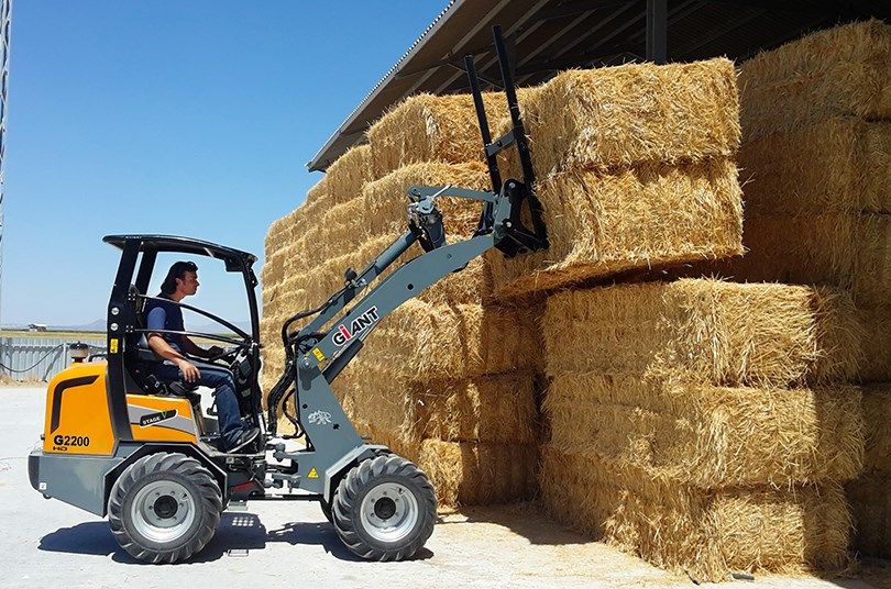 Giant G2200 Wheeled Loader Range