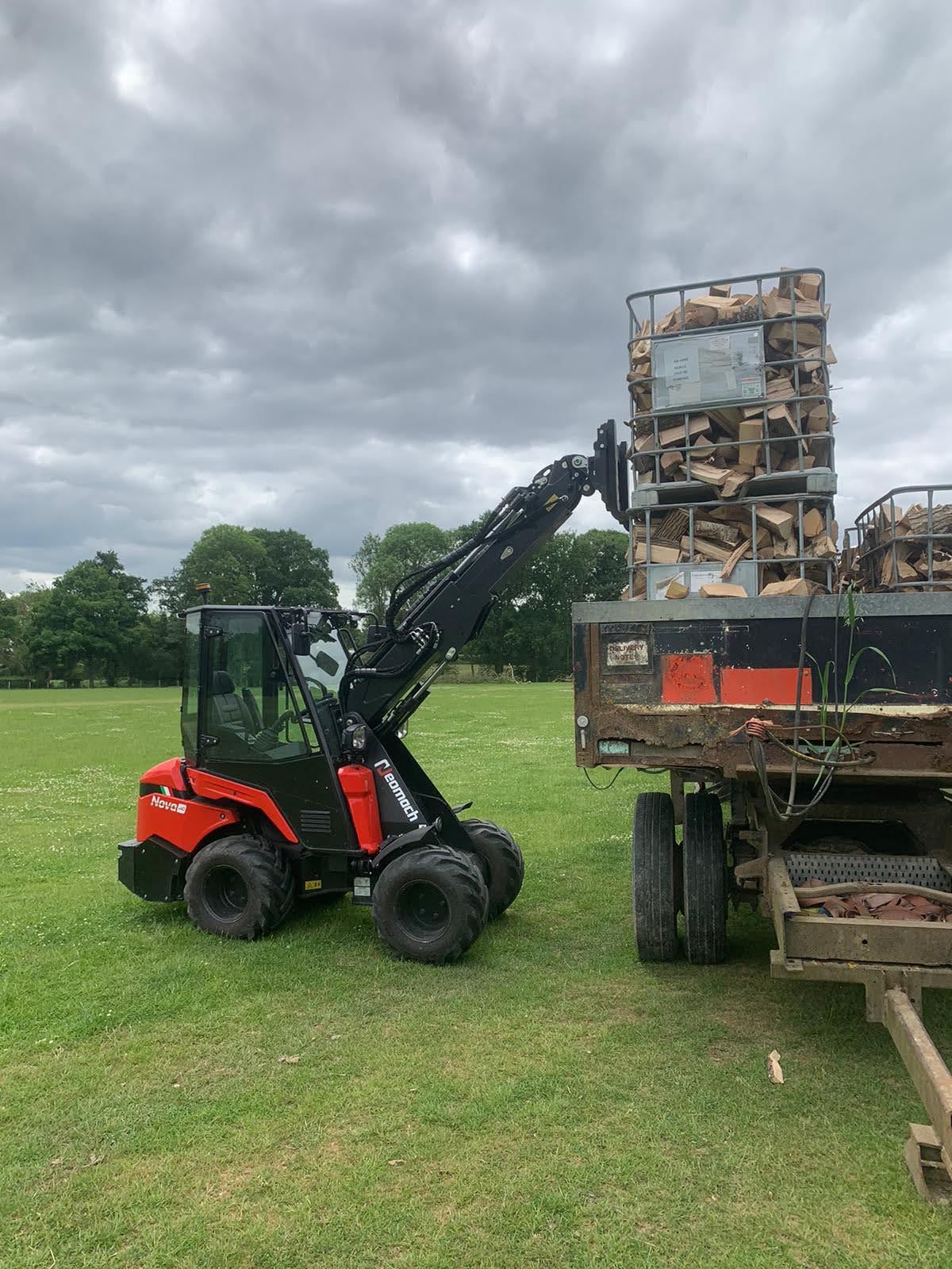 Neomach Wheeled Loader