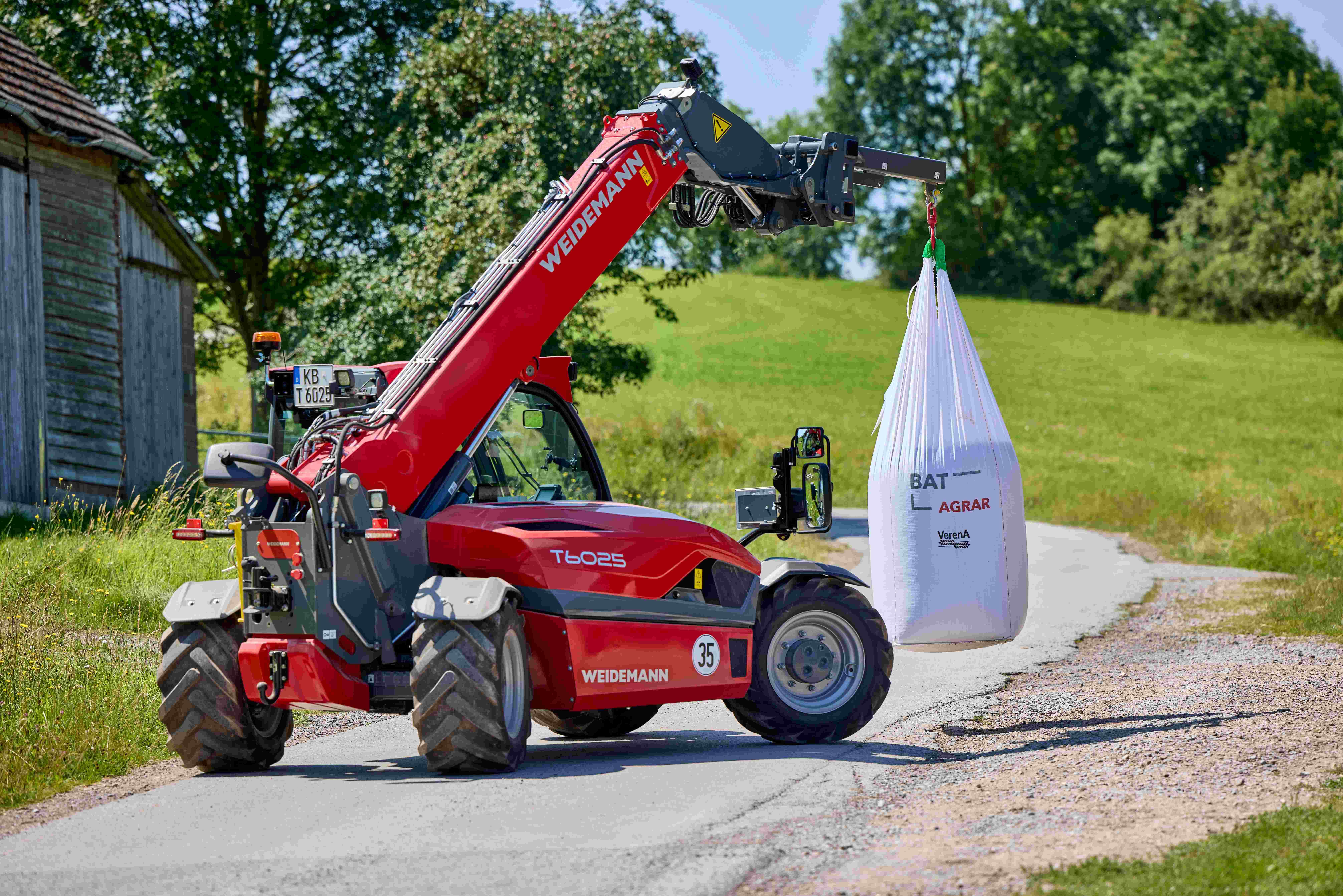 T6025 Telehandler