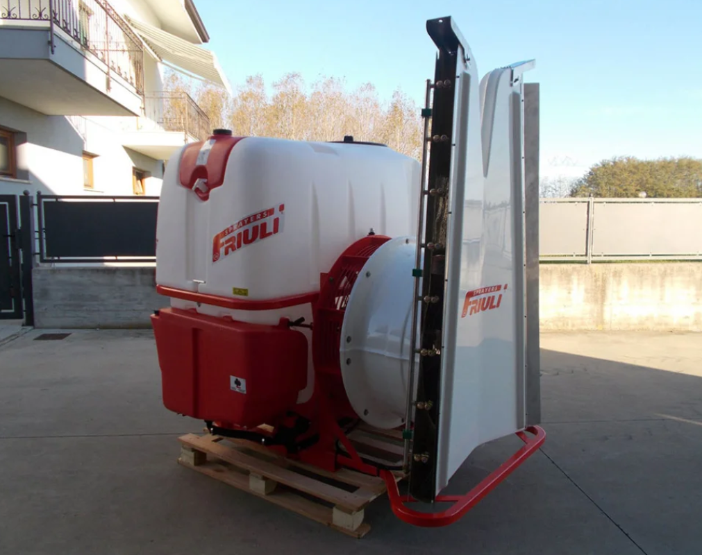 Friuli Fruit Mounted DIA P8F Sprayer