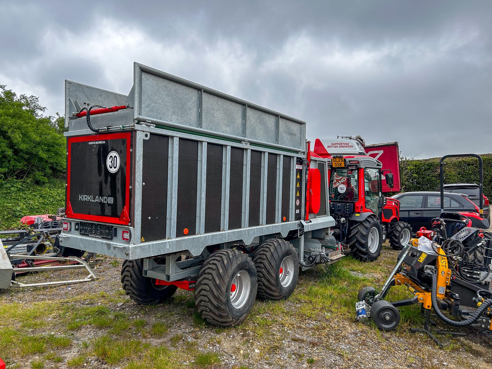 Geertech Compost Spreader Kirkland UK 