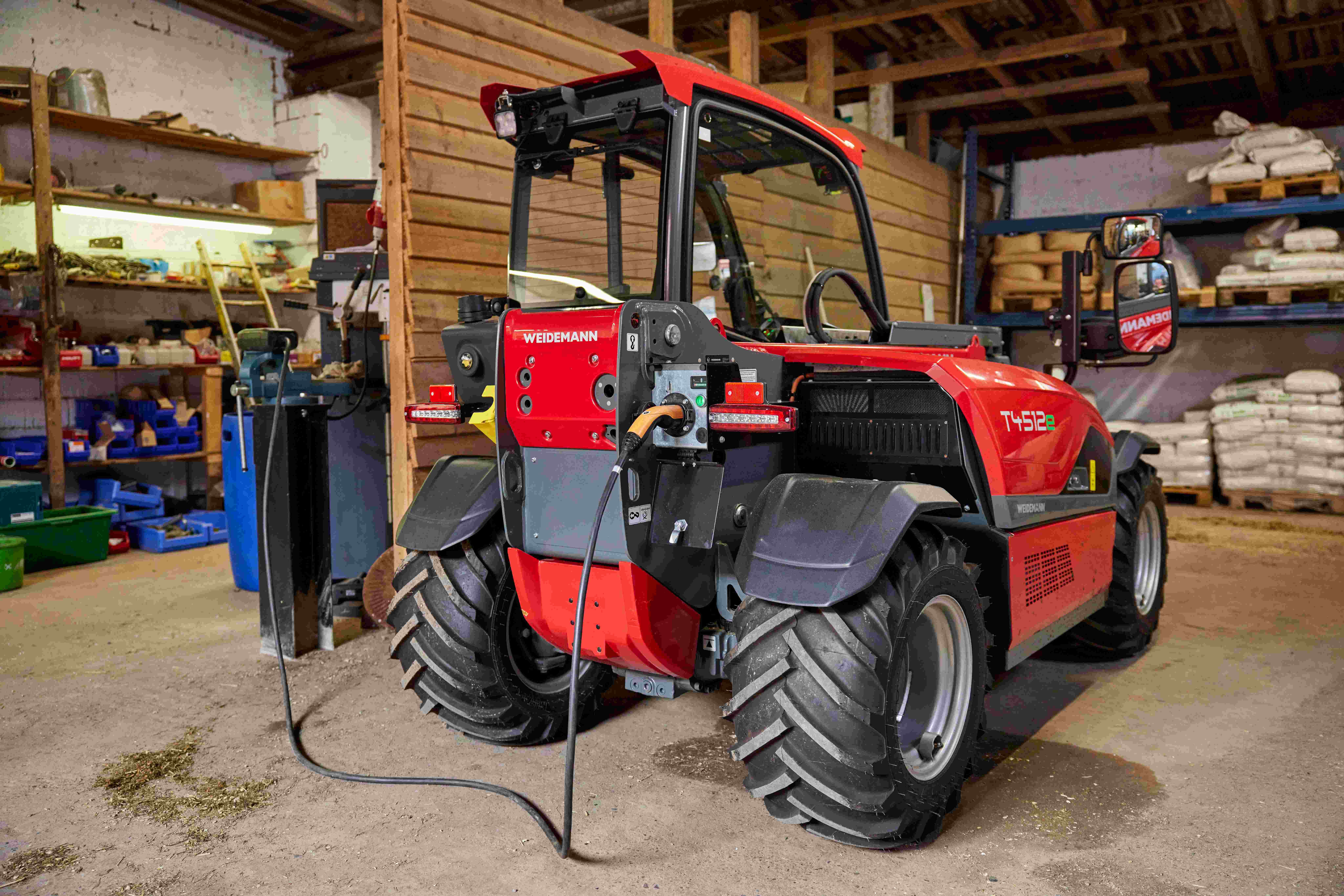 Weidemann Electric Telehandler T4512
