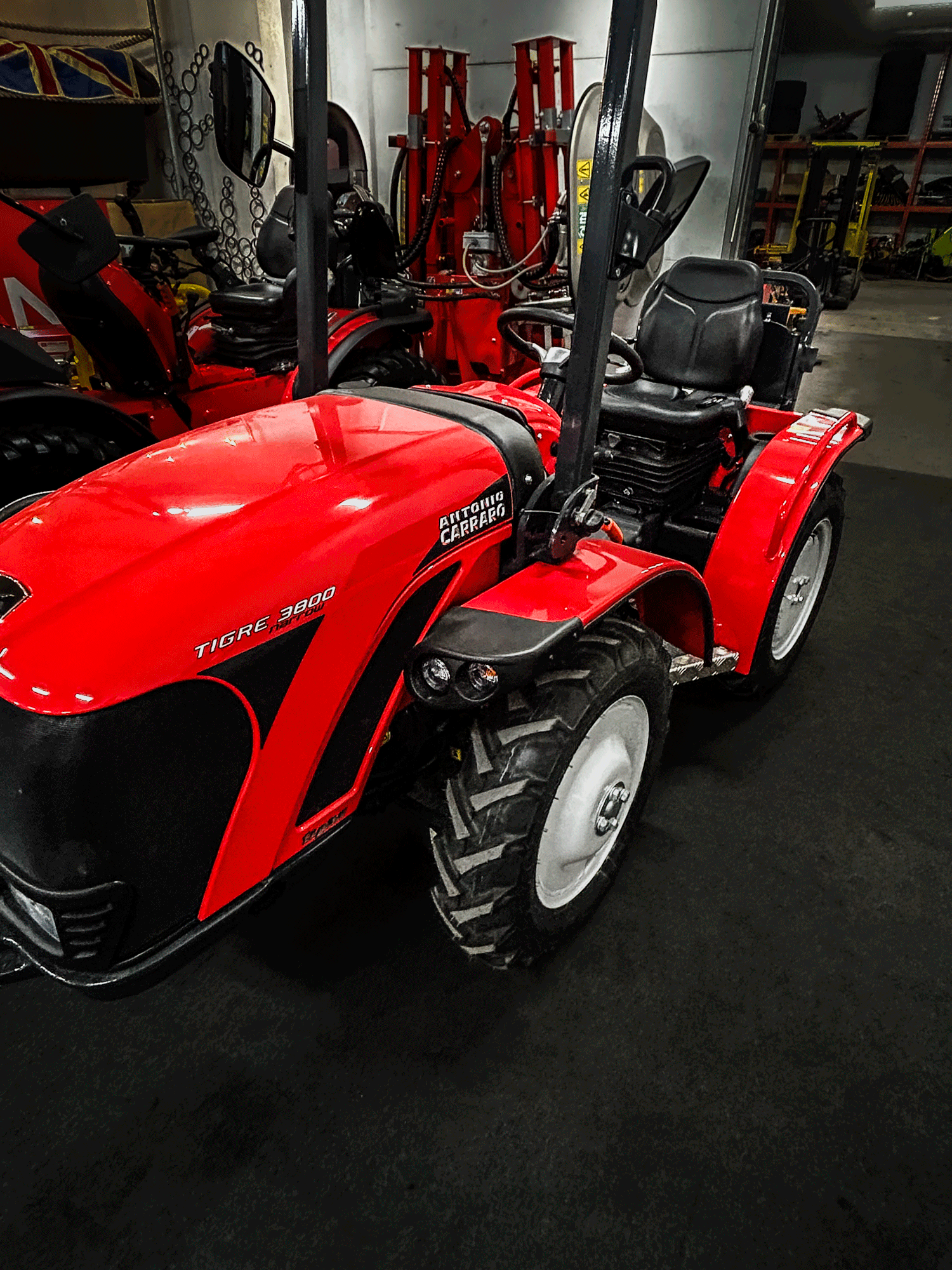 Antonio Carraro Tigre 3800 Narrow Tyres