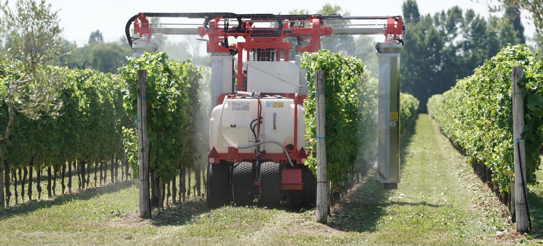 Kirkland UK Supply Sustainable & Cost Saving Vineyard Sprayers 