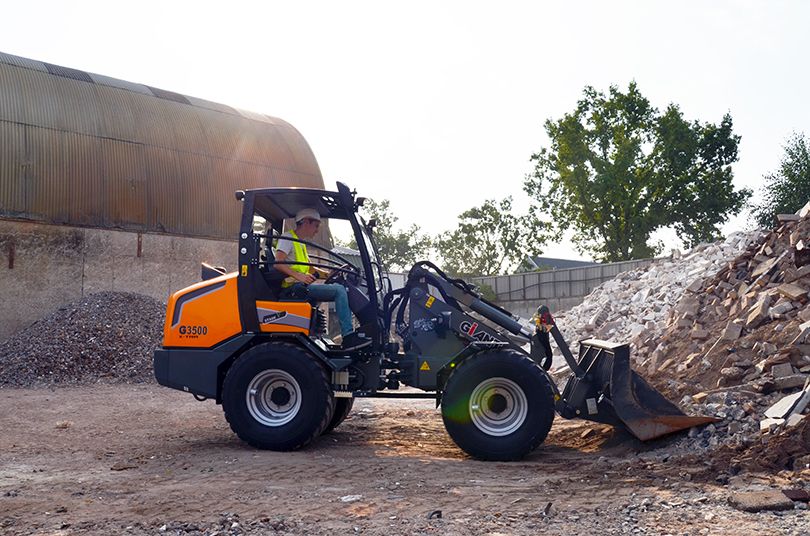 GIANT G3500 Loader by Kirkland UK 