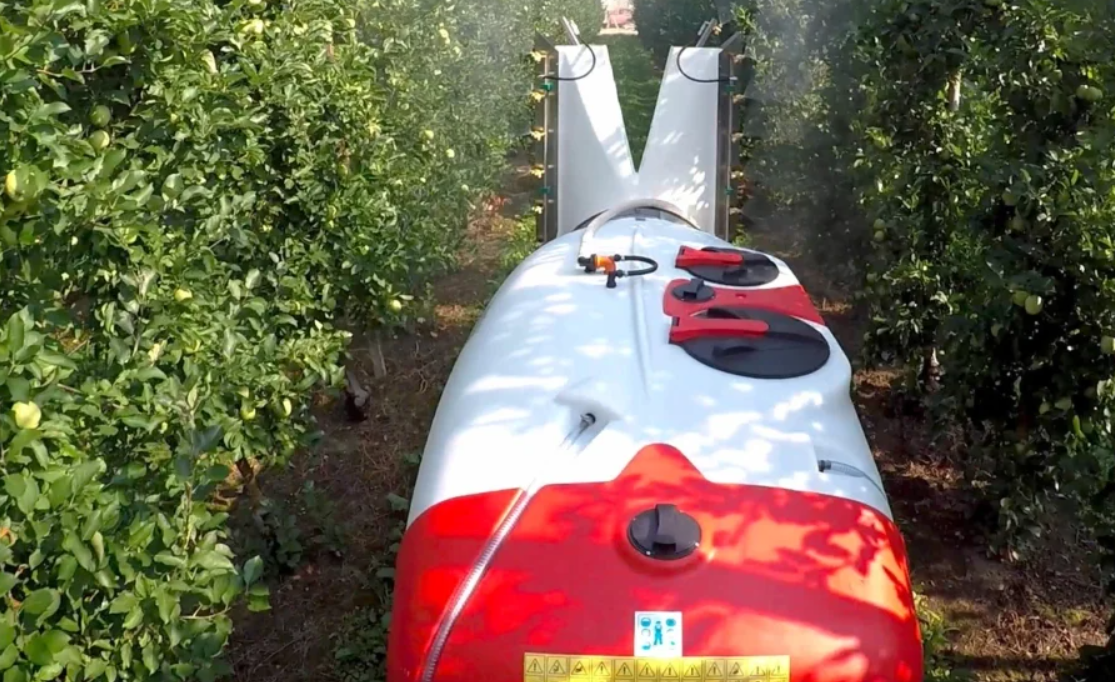 DIA 8 Fruit Sprayer Friuli Kirkland UK 