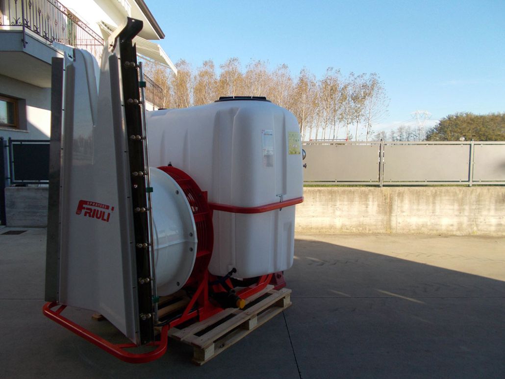 FRIULI Single Fan Tower Sprayer 