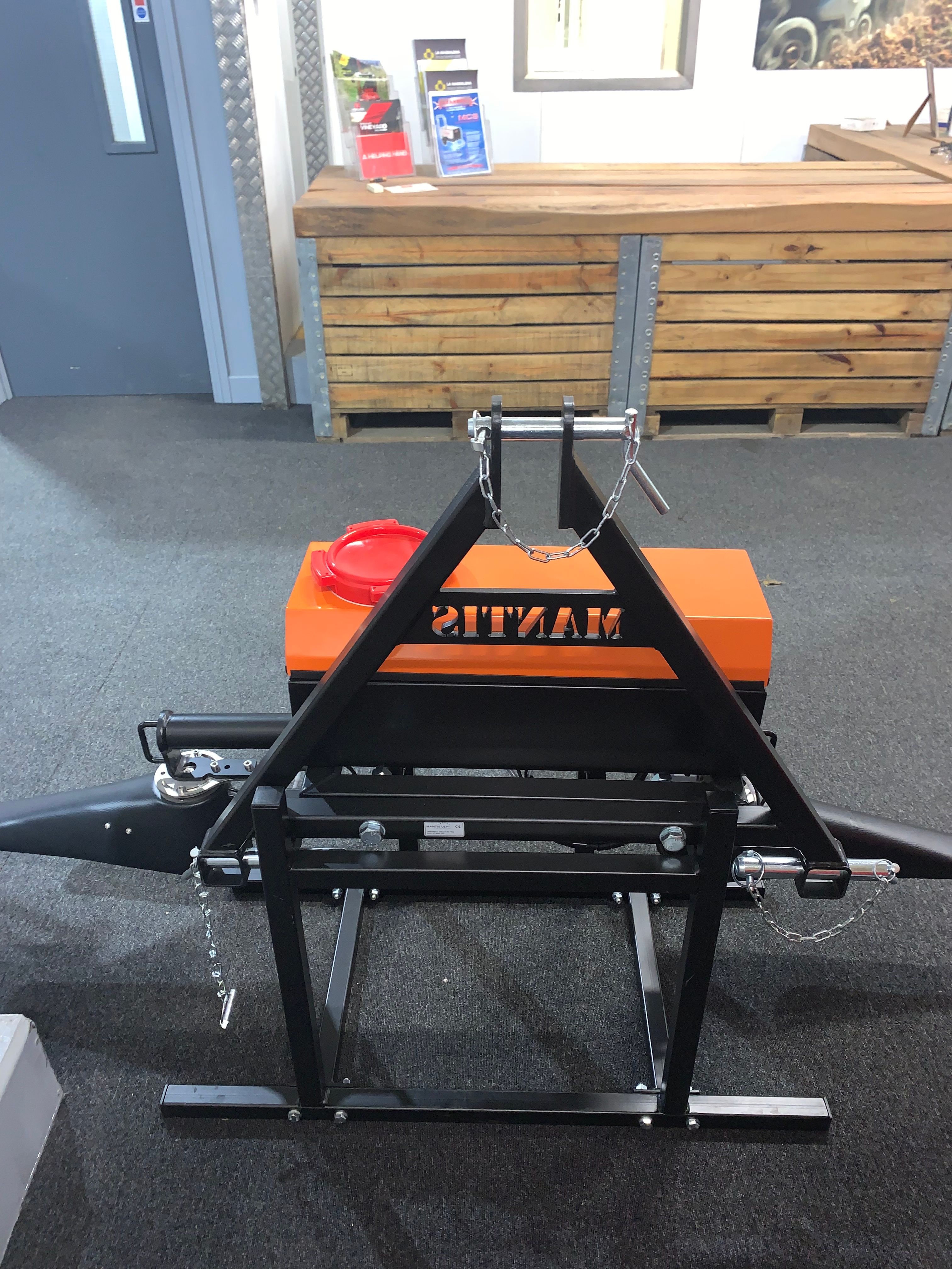 Mantis Mankar Mounted Weed Sprayer