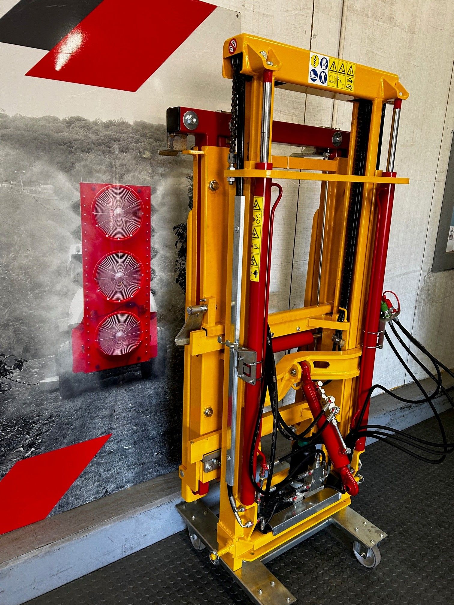 Ilmer Mounted Forklift 