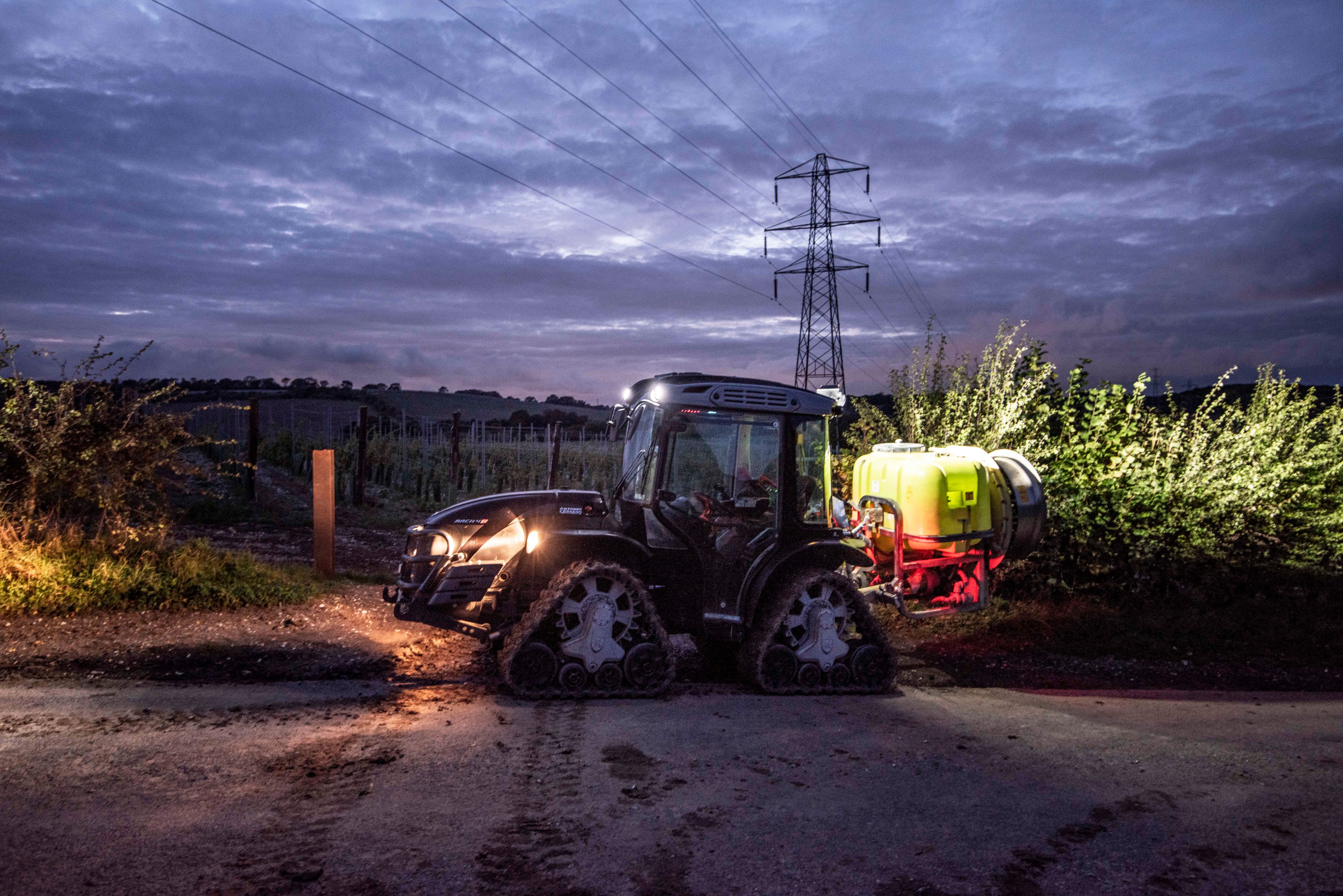 Antonio Carraro MACH 4R