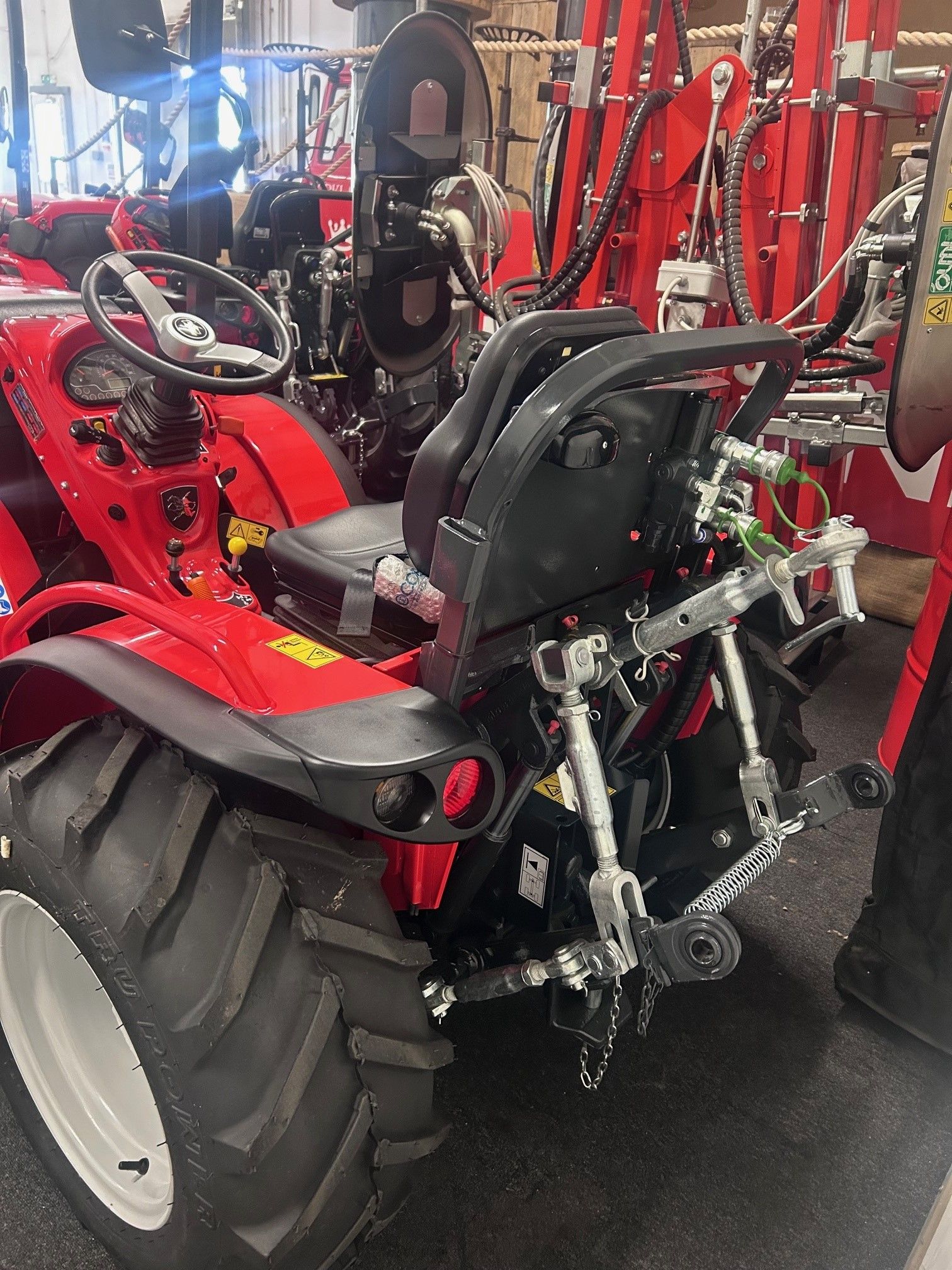 Antonio Carraro Tigre 3800 Compact Tractor