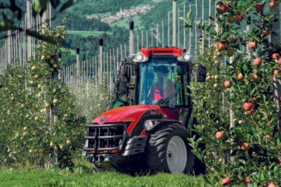 SRX 8900 R Antonio Carraro Tractor by Kirkland UK 