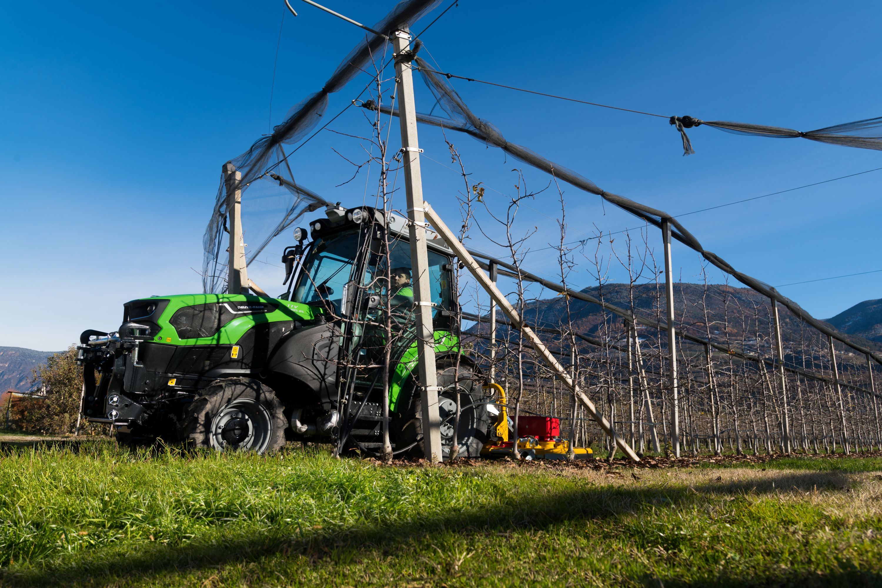 DS TTV Deutz Tractor Fruit Growing Machinery Kirkland UK 