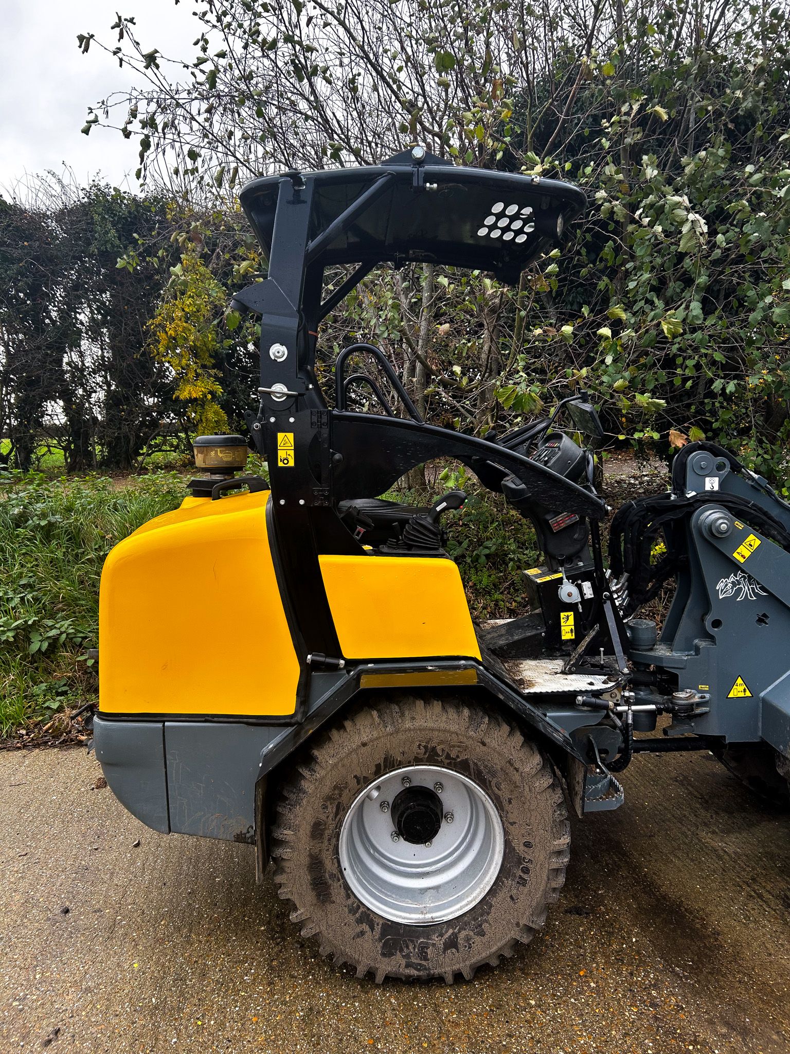 TOBROCO-GIANT V452T Wheeled Loader Kirkland UK 