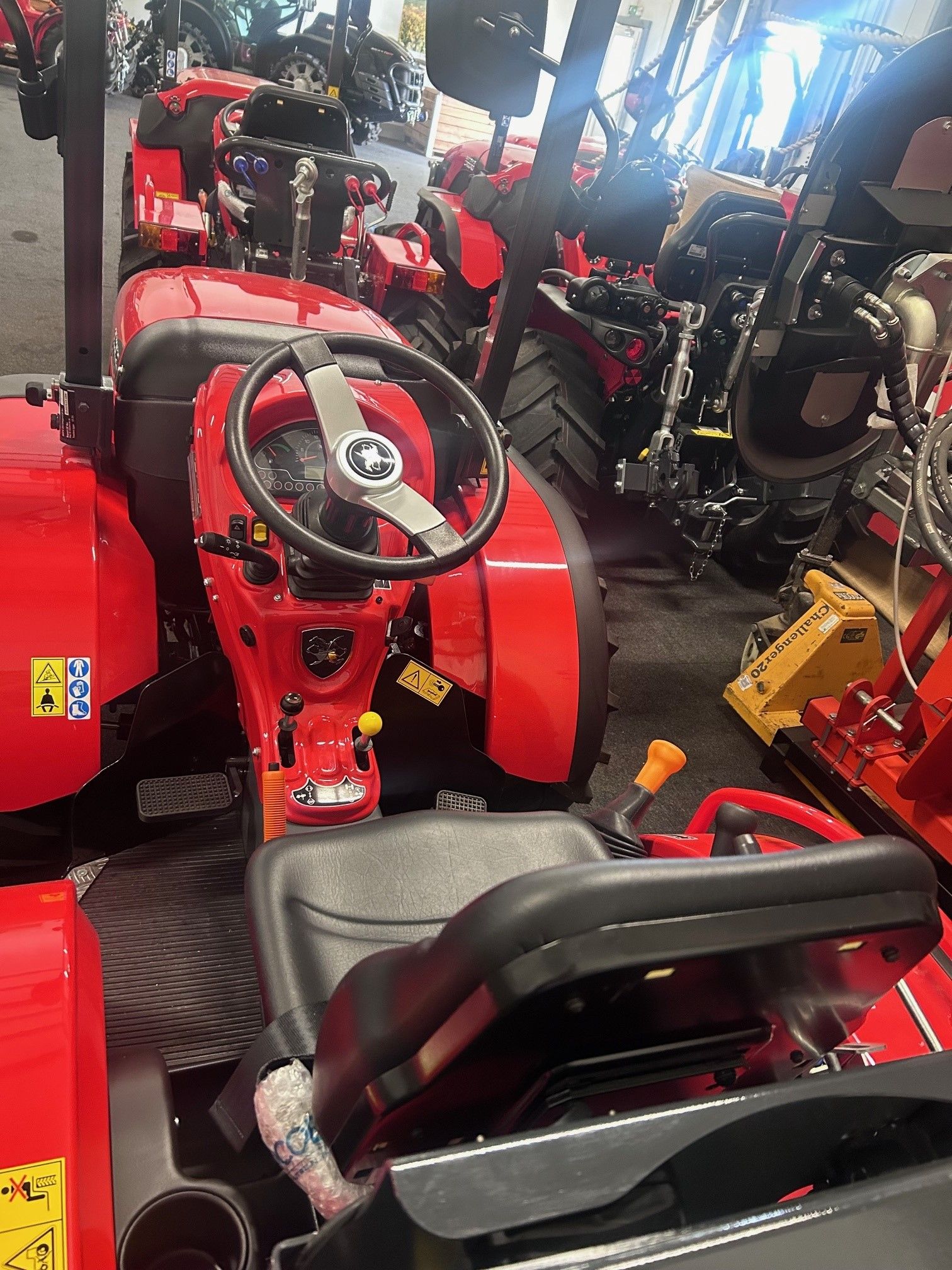 Antonio Carraro Tigre 3800 Compact Tractor