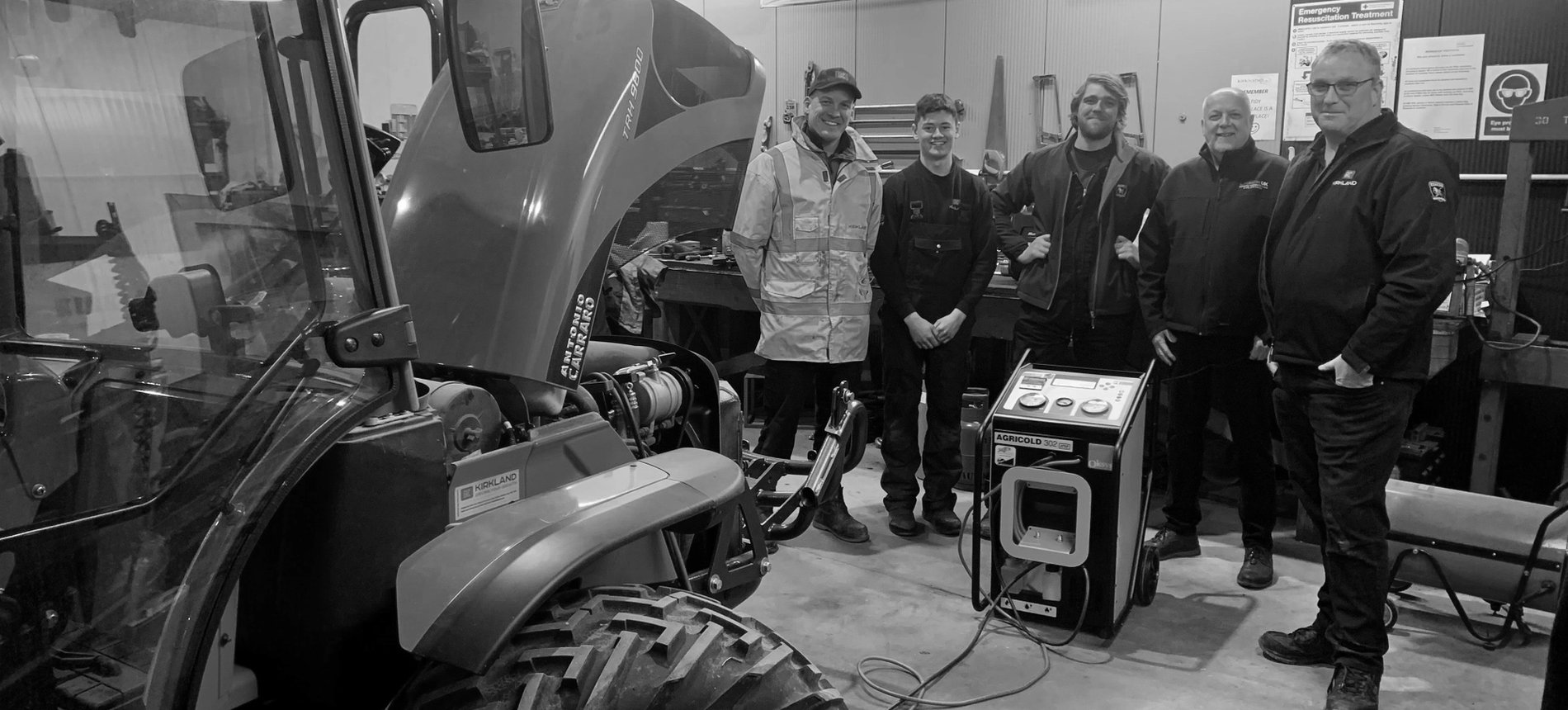 Fully Certified Air-Con Technicians!