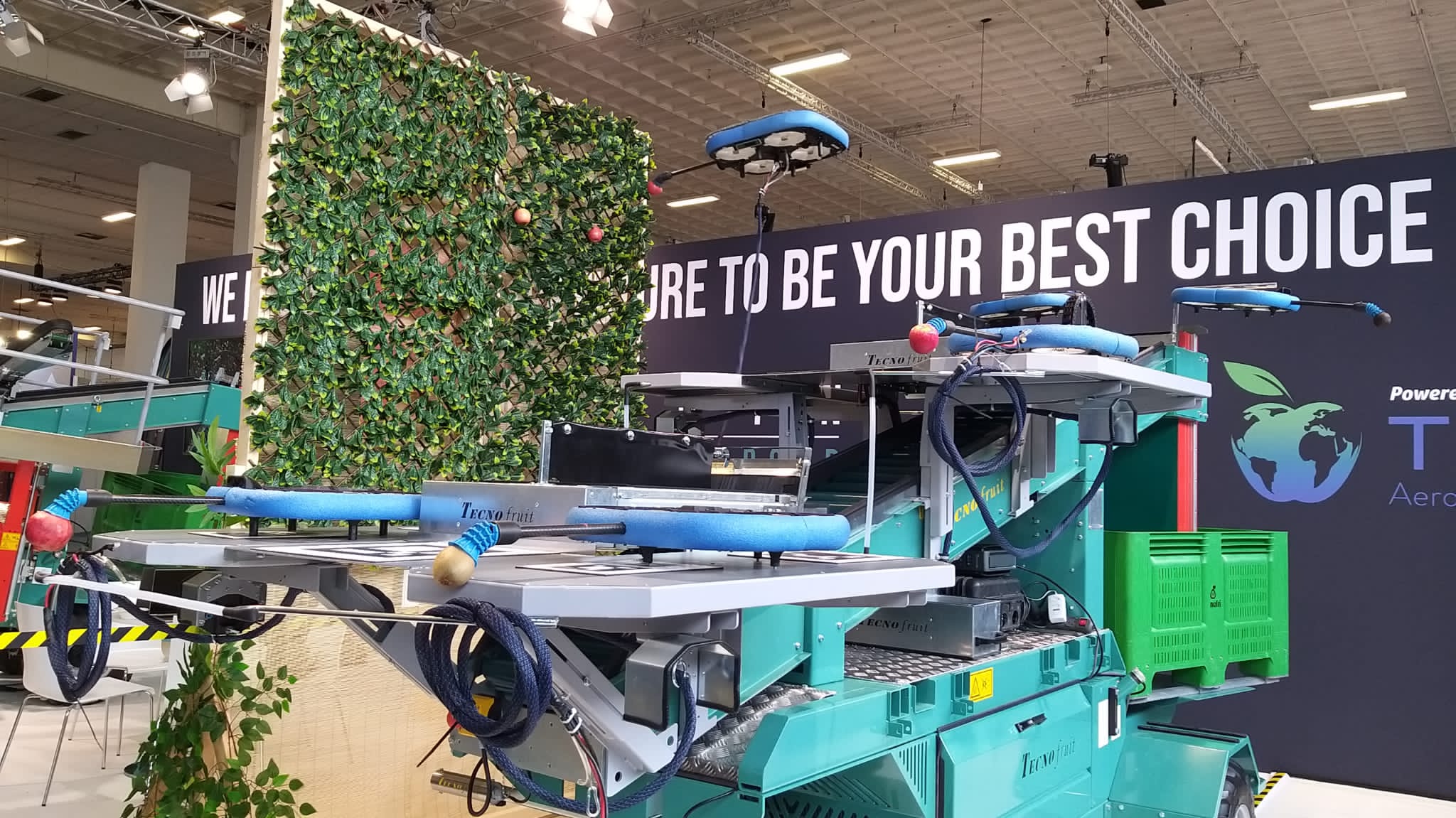 World's First Fully Automated Harvester Kirkland