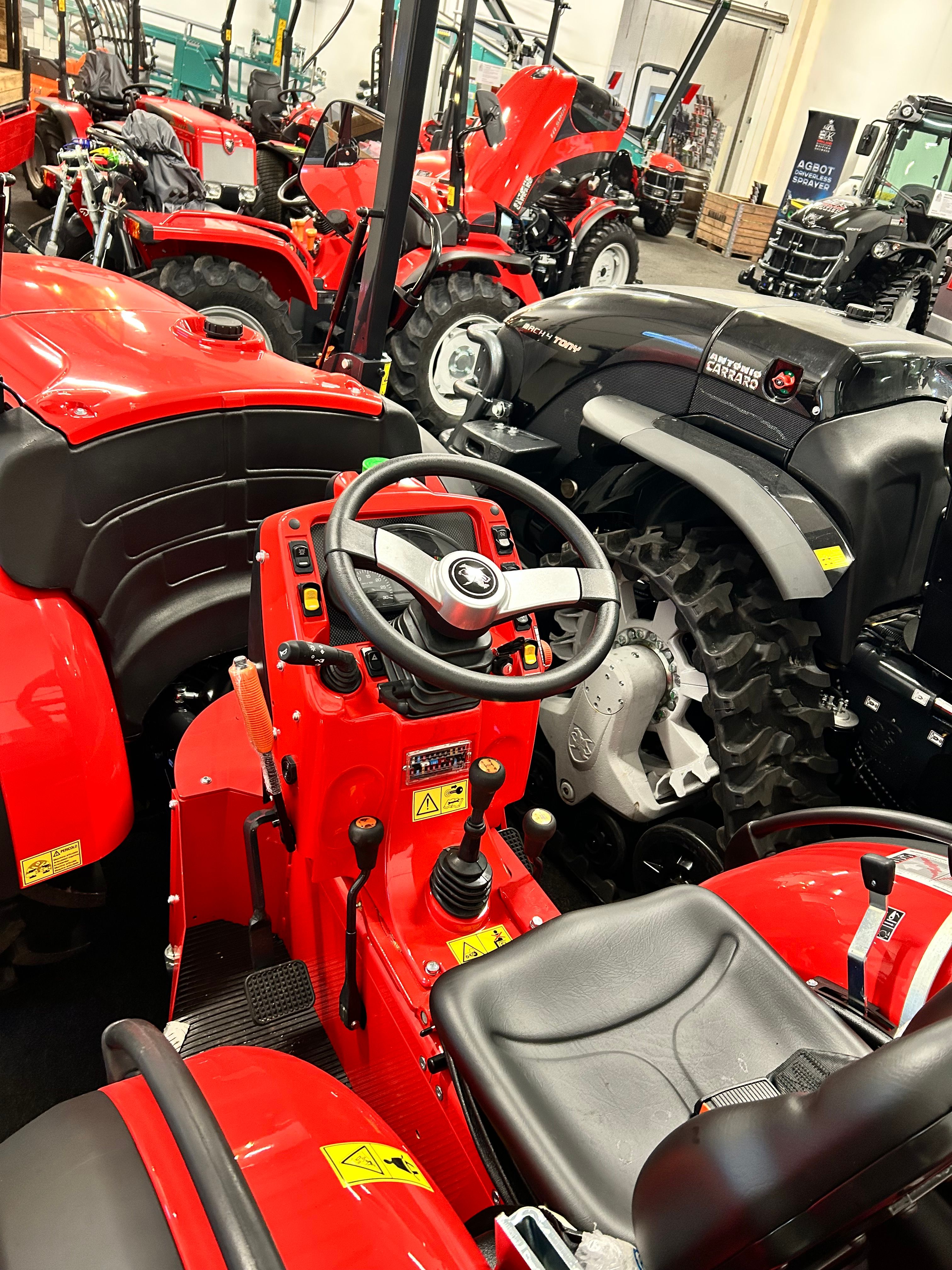 Antonio Carraro SRX 7800 imported by Kirkland UK