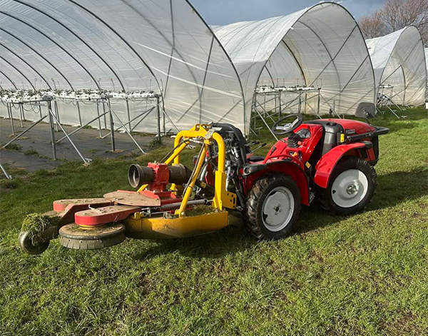 Tigre 3800 Narrow Tractor with Swing Arm Mower
