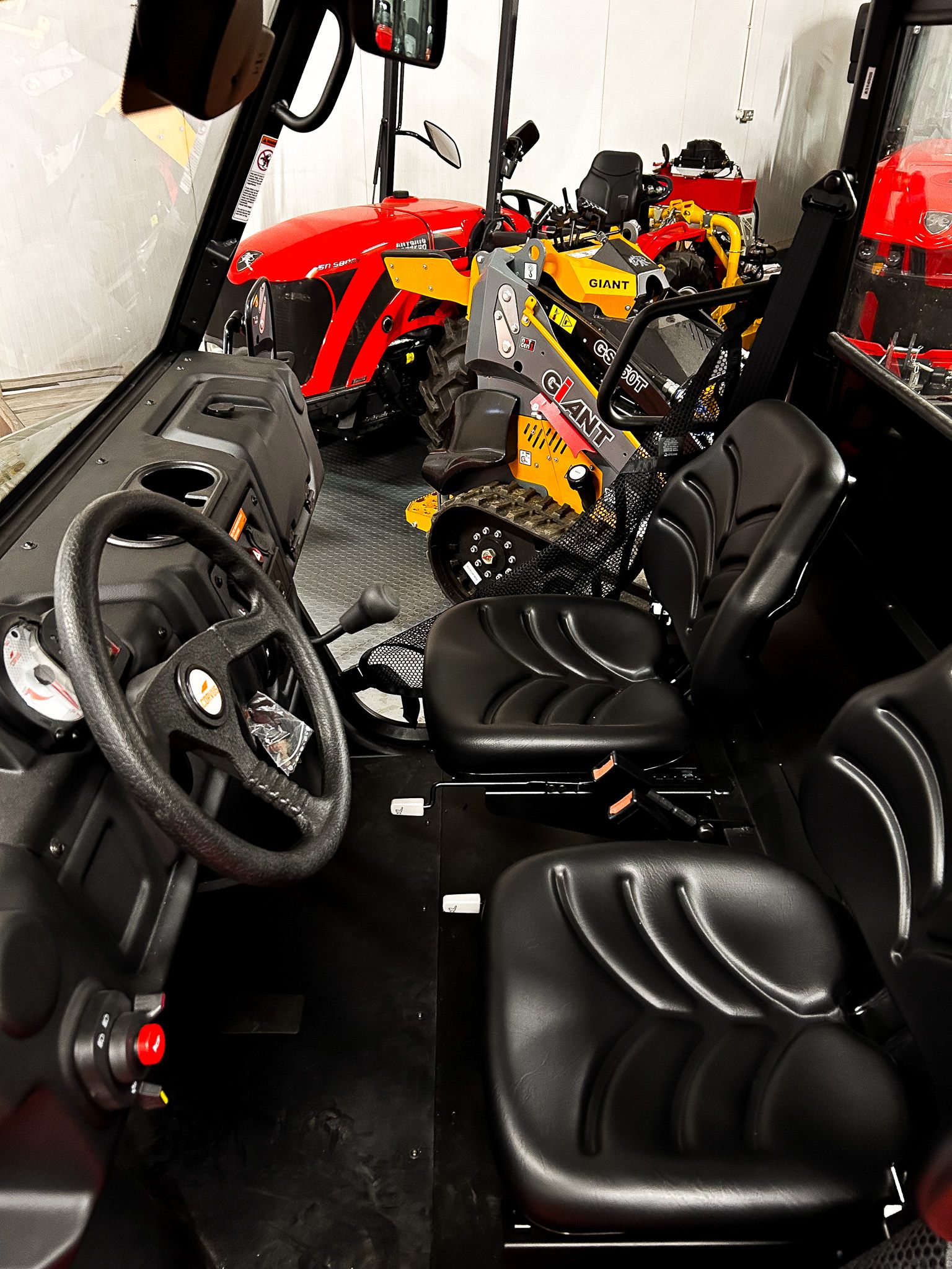 Corvus DX4 Pro by Kirkland UK Narrow UTV