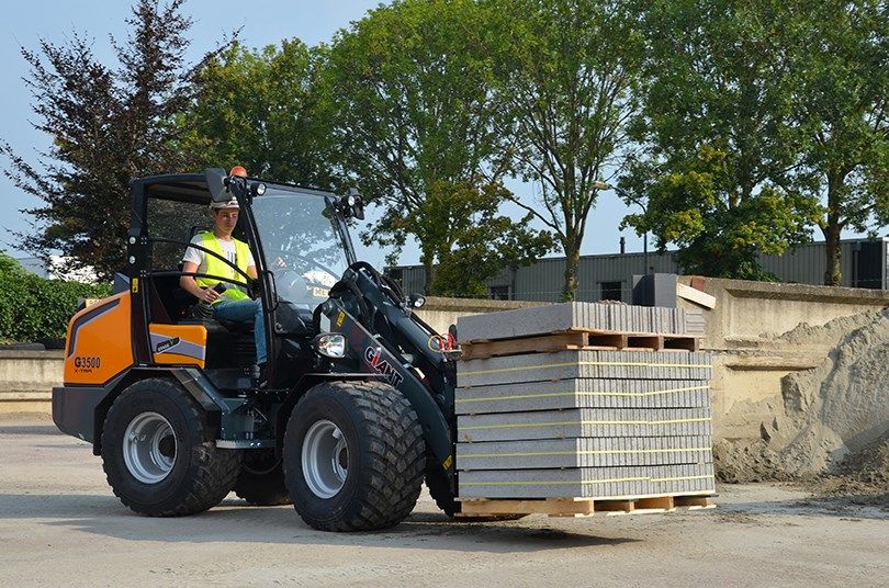 Giant G3500 Wheeled Loader Range