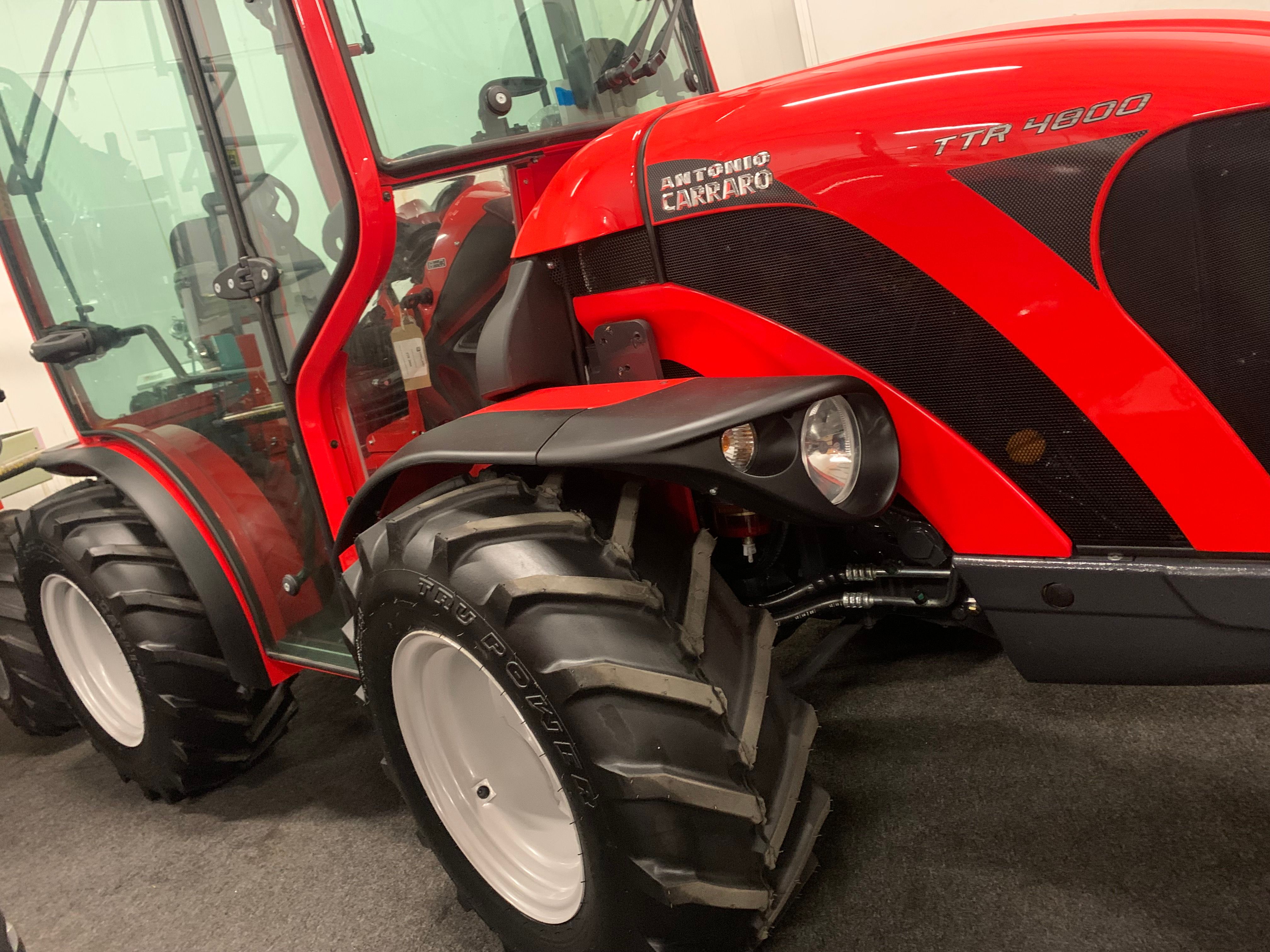 Antonio Carraro TTR 4800 Tractor
